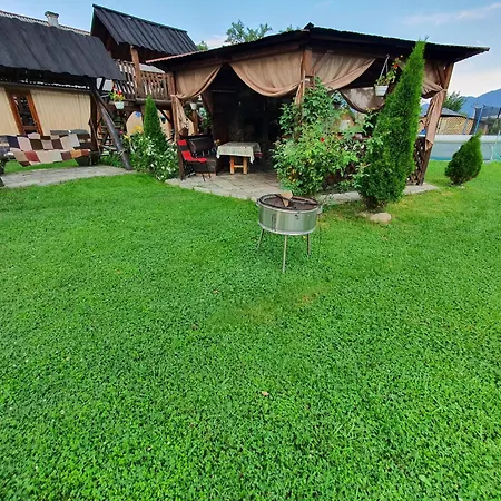 公寓 Lavanda 韦尔霍维纳